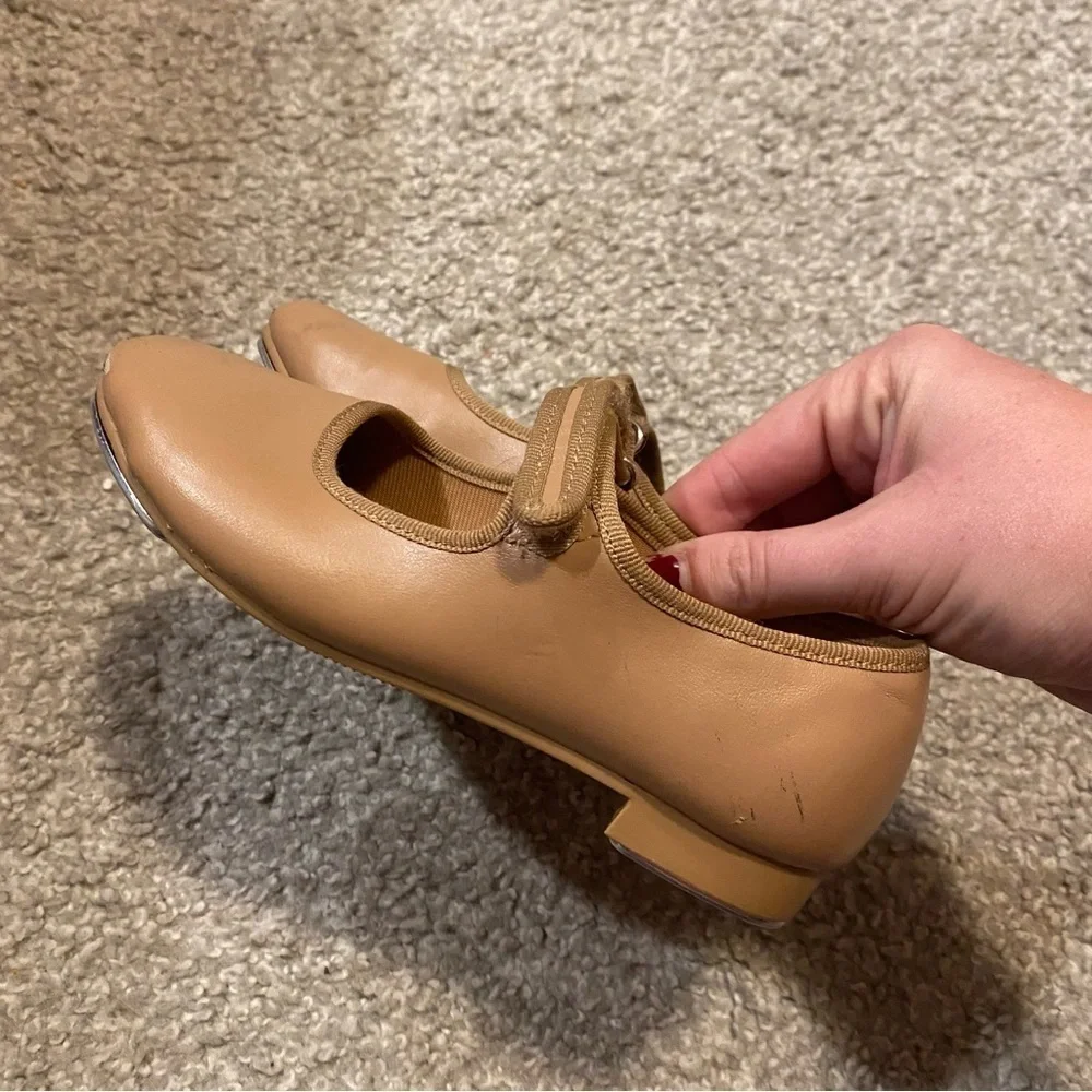 N/A tan tap